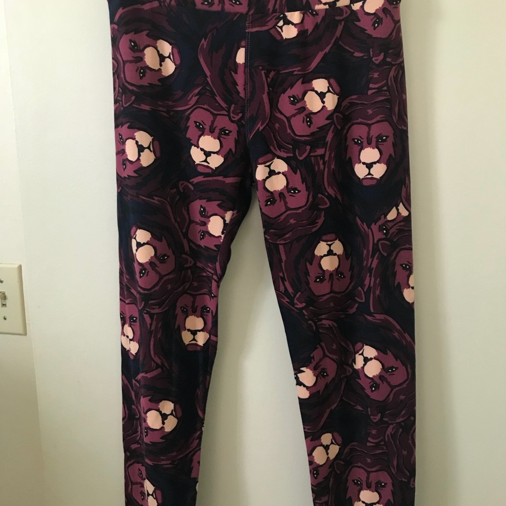 Lularoe Lion Leggings OS